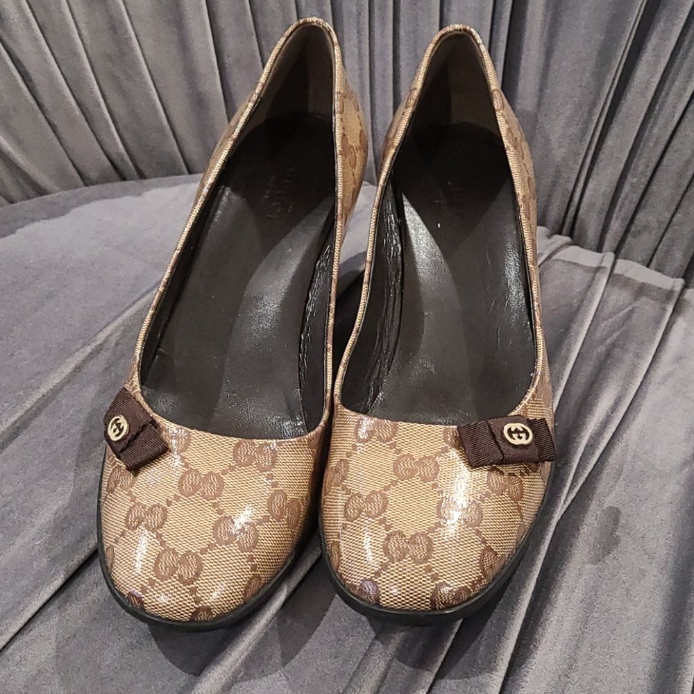 Authentic Gucci Shoes